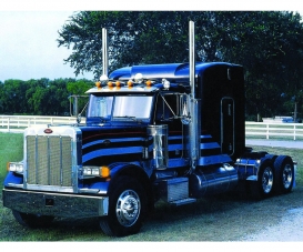 1:24 Peterbilt 378 Long Hauler