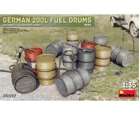 1:35 WW2 Dt. 200L Kraftstofässer (12)