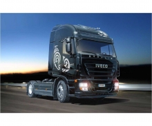 carson 1:24 IVECO STRALIS Active Space