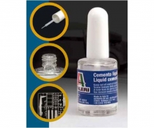 carson ITALERI Plastikklebstoff m. Pinsel 15ml