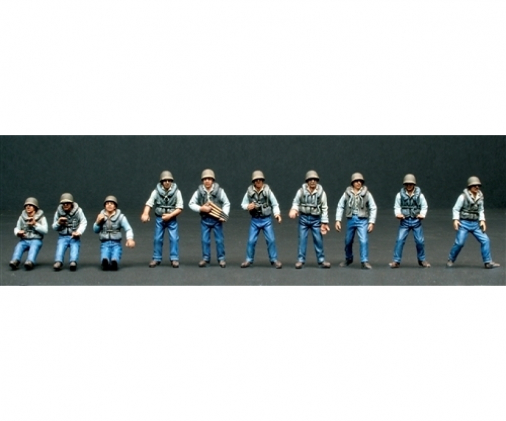 1 35 Elco 80 Pt Boat Crew Military Accessories 1 35 Plastic Models Italeri Brands Www Carson Modelsport Com