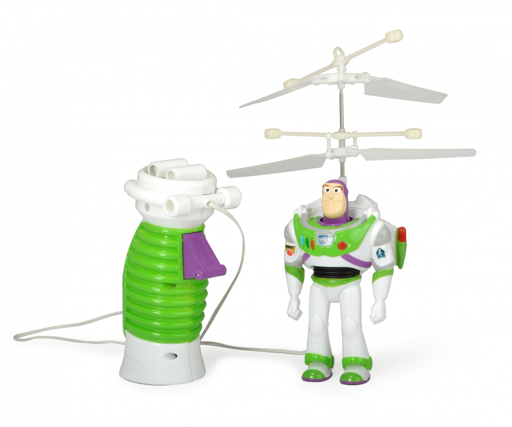 buzz lightyear volador