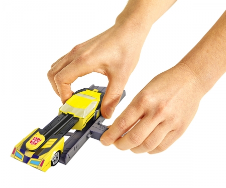 Transformers Véhicule Lanceur 11cm Bumblebee majorette Transformers Véhicule Lanceur 11cm Bumblebee