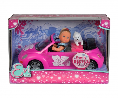 Evi con coche Beetle simba Evi con coche Beetle