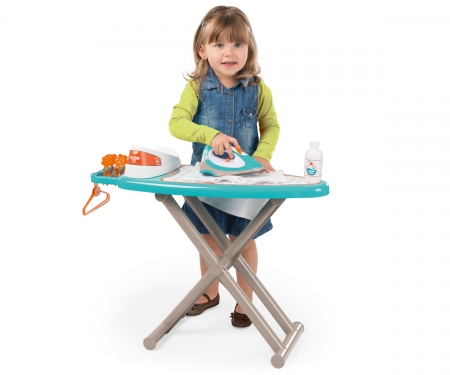 smoby TABLE A REPASSER + CENTRALE VAPEUR