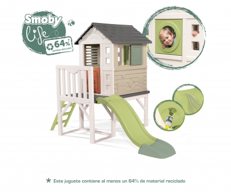 smoby Domeček Life na pilířích se skluzavkou