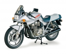 tamiya 1:6 Suzuki GSX1100S Katana 1980, motorcycle model kit