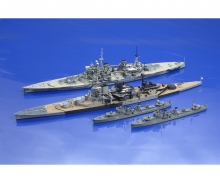 tamiya 1:700 Battle of Malaya Set