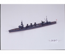 tamiya 1:700 JPN Lt. Cruiser Tama WL