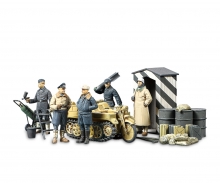 tamiya 1:48 Dt. Fig.-Set Luftw.(5)Wint.m. Kkrad