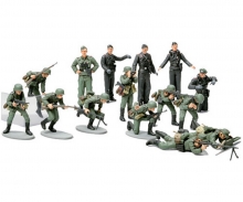 tamiya 1:48 WWII German Infantry Figure Set, model kit