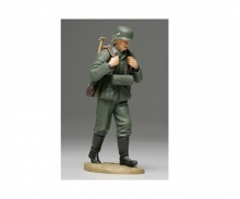 tamiya 1:16 WWII Ger. Machine Gun Ammo Loader