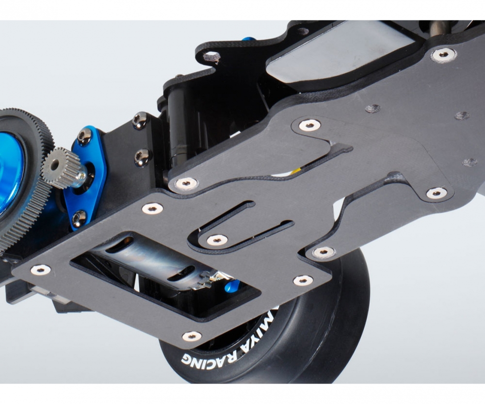 1:10 RC F104 PRO II Chassis Kit - RC On-Road 2/4 WD - RC Modelle - Produkte - www.tamiya.de