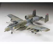 A-10 Thunderbolt Ⅱ tamiya A-10 Thunderbolt Ⅱ