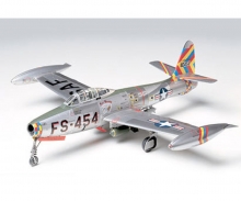 Republic F-84G Thunderjet tamiya Republic F-84G Thunderjet