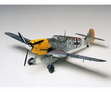 1:48 Ger. Messerschmitt BF109E-4/7 Trop tamiya 1:48 Ger. Messerschmitt BF109E-4/7 Trop