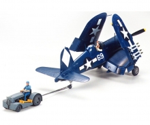 1:48 US Vought F4U-1D Cors.w/ 'Moto-Tug' tamiya 1:48 US Vought F4U-1D Cors.w/ 'Moto-Tug'