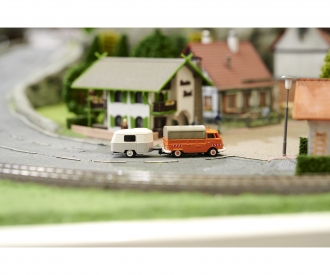 1:87 Caravane avec attelage de remorque