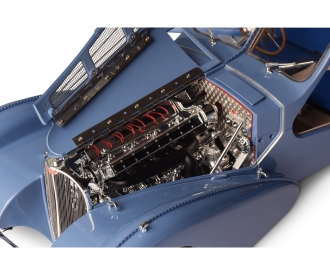 1:8 IXO Bugatti 57 SC
