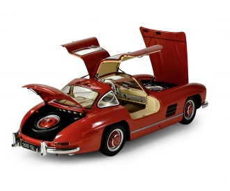 1:8 IXO Mercedes 300 SL Red