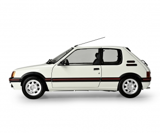 1:8 IXO Peugeot 205 GTI Rot