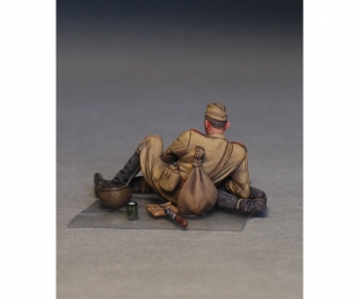 1:35 Fig. Sov. Les soldats font une pause (5)