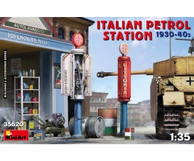1:35 Italian Petrol Station 1930-40