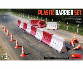 1:35 Plastic Barrier Set