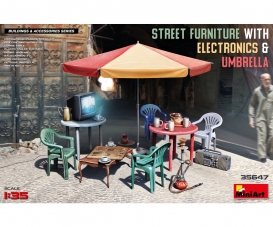 1:35 Street Furniture w/Electronics