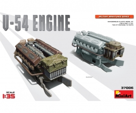 1:35 V-54 Engine