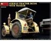 1:35 Tracteur allemand D8506 avec remorque (1)