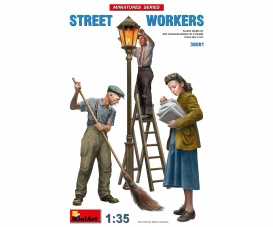 1:35 Fig.-Set Street Workers (3)