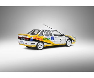 1:18 Renault 21 Turb Gr.A #15