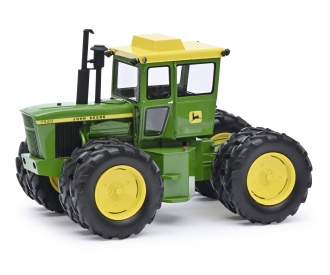 John Deere 7520 green 1:32